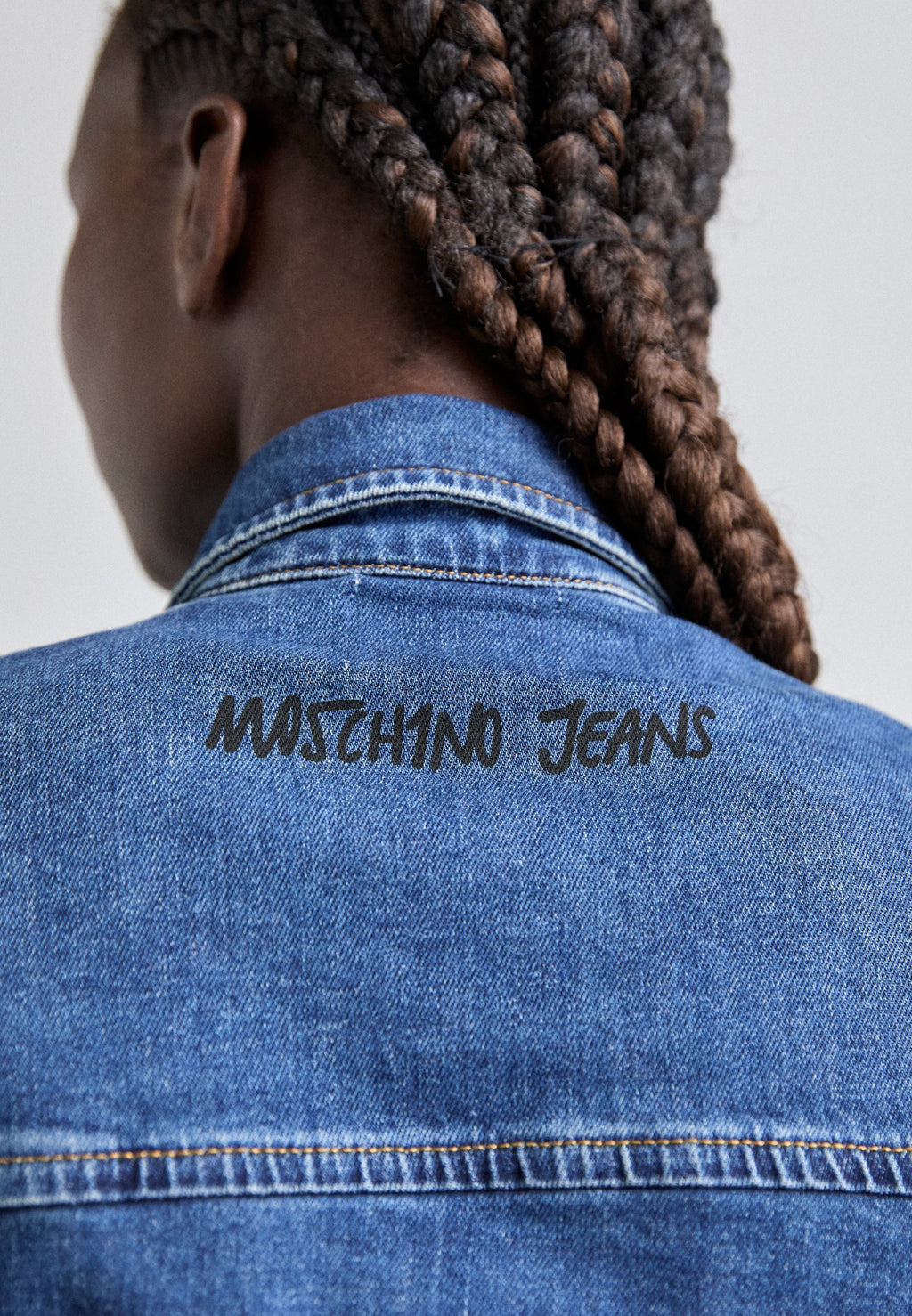 MOSCHINO JEANS