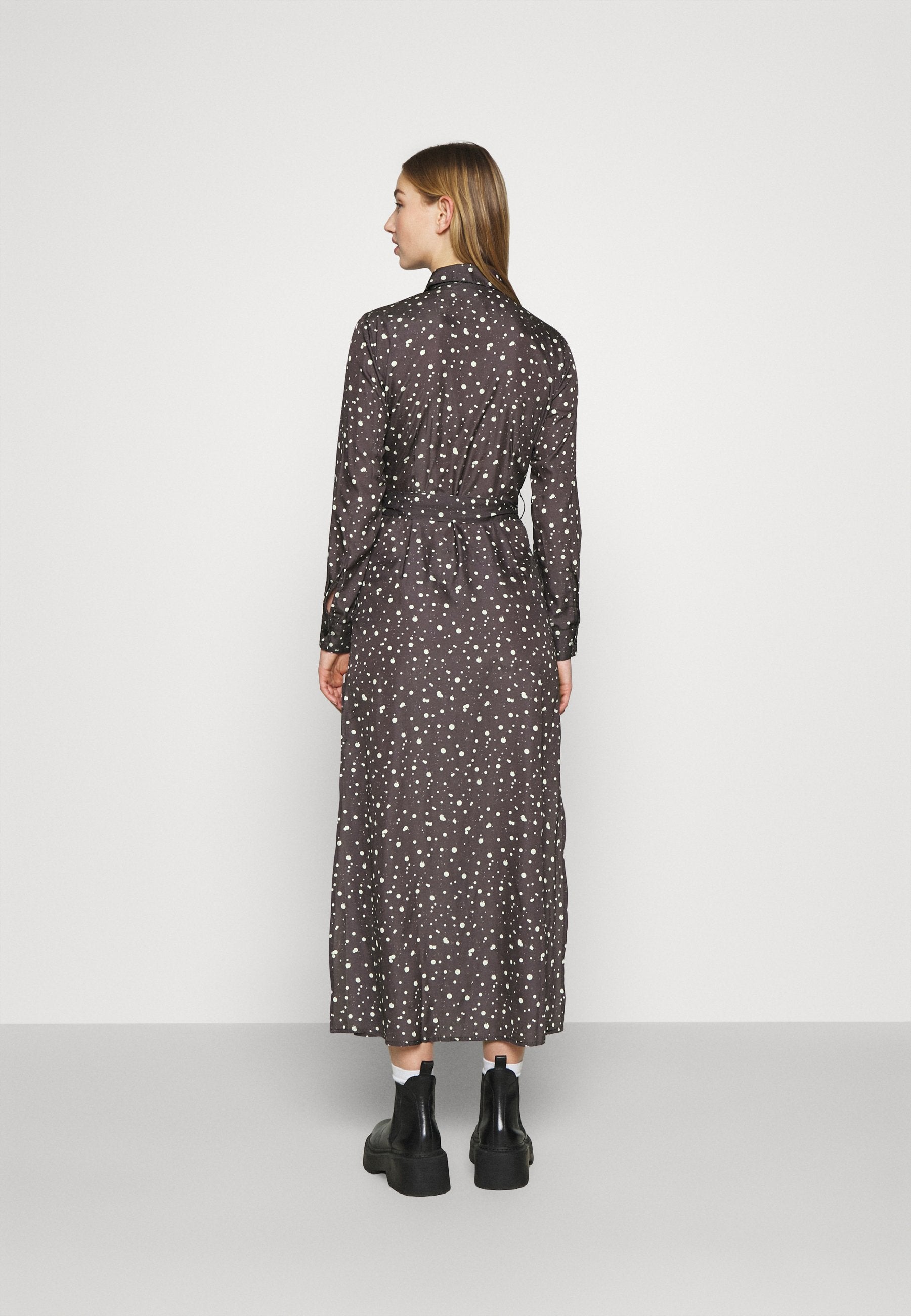 NU-IN BELTED DRESS