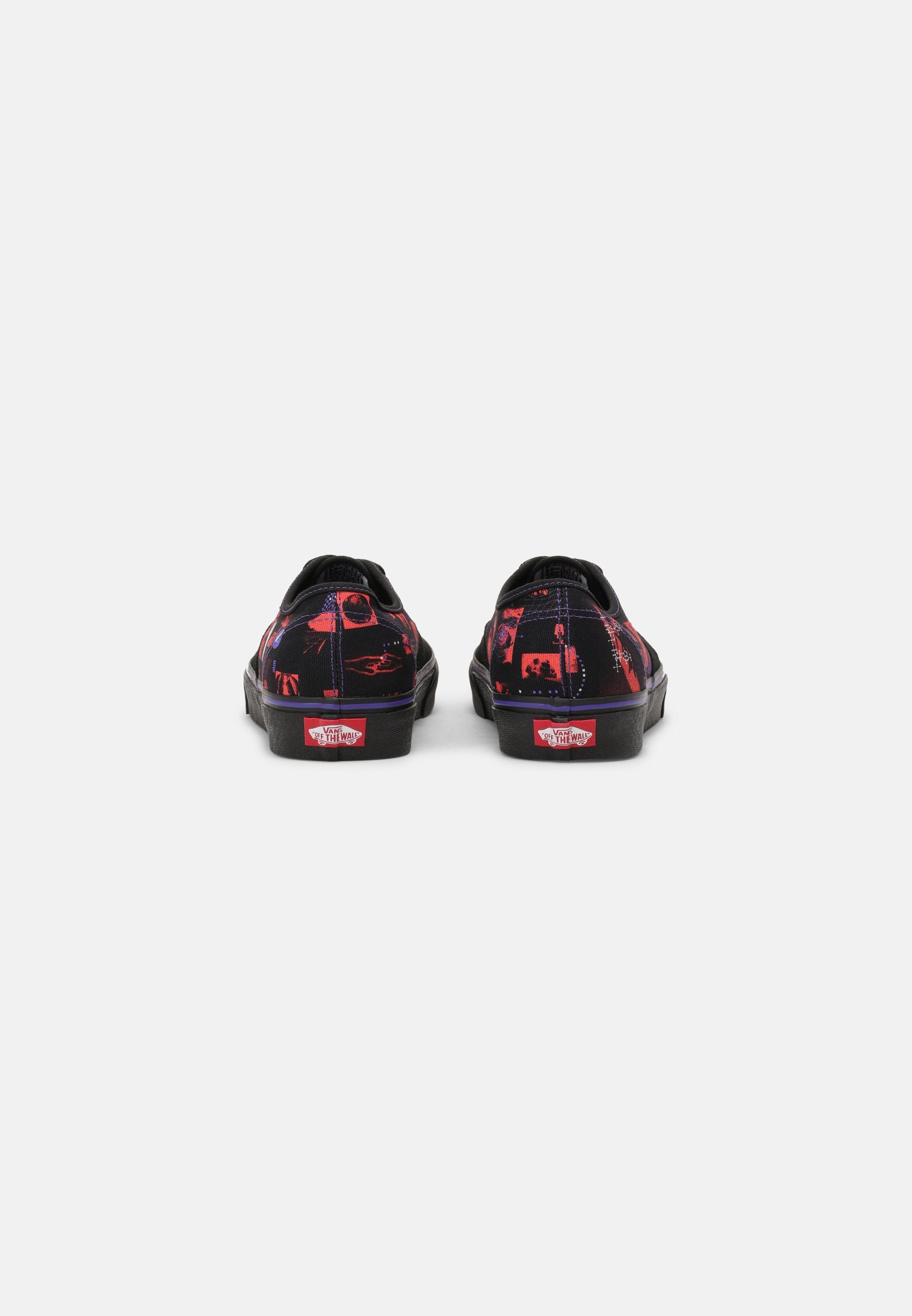 Vans AUTHENTIC UNISEX