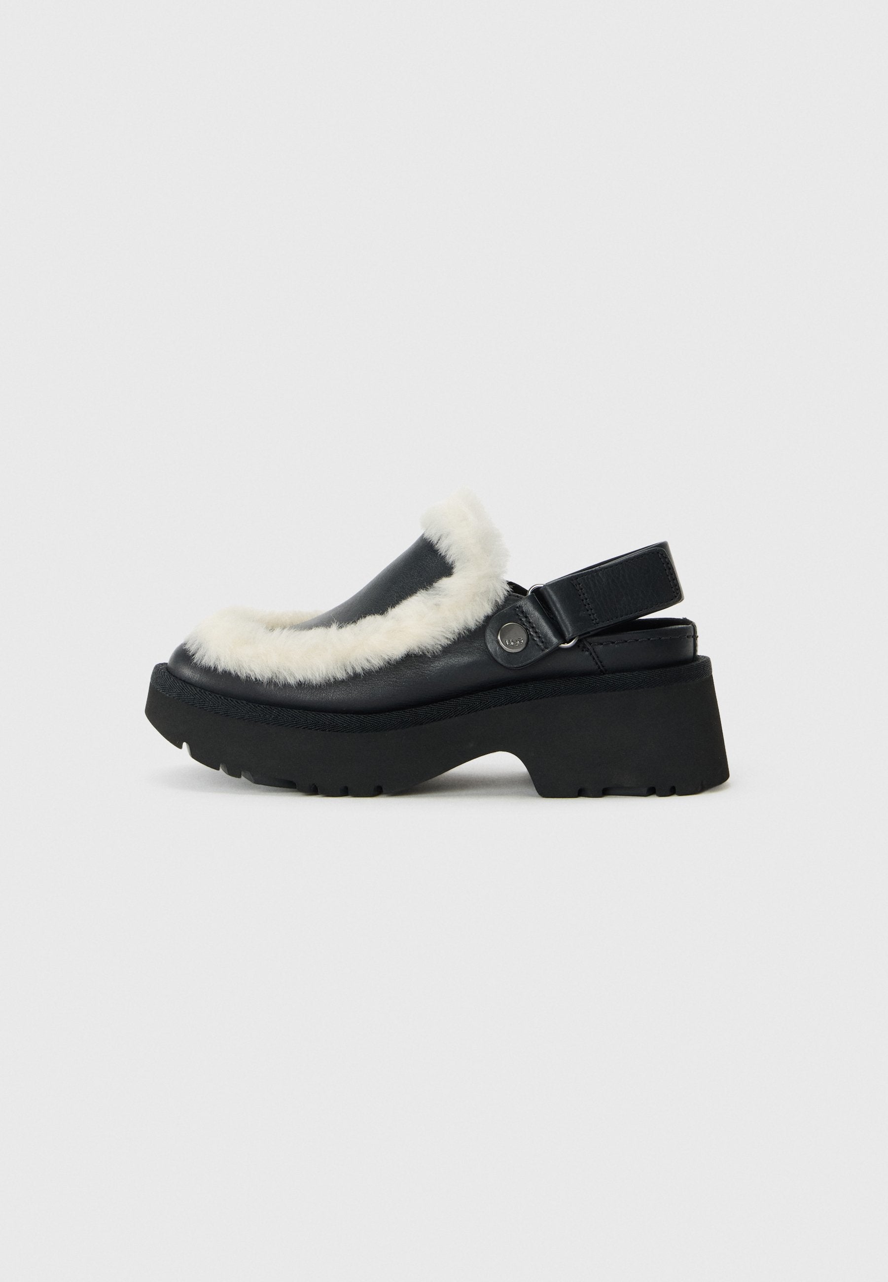UGG ESMEE