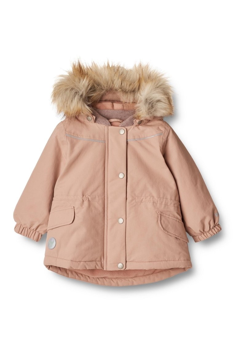 Rosa Kinderjacke mit einem mit Fell gefütterten Kapuze, Druckknopfverschlüssen, elastischen Ärmeln und zwei Fronttaschen. Weicher, warmer Stoff mit glatter Textur.