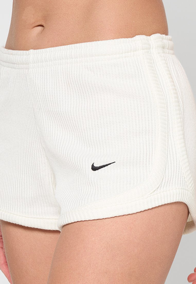 Nike Sportswear REGULAR FIT