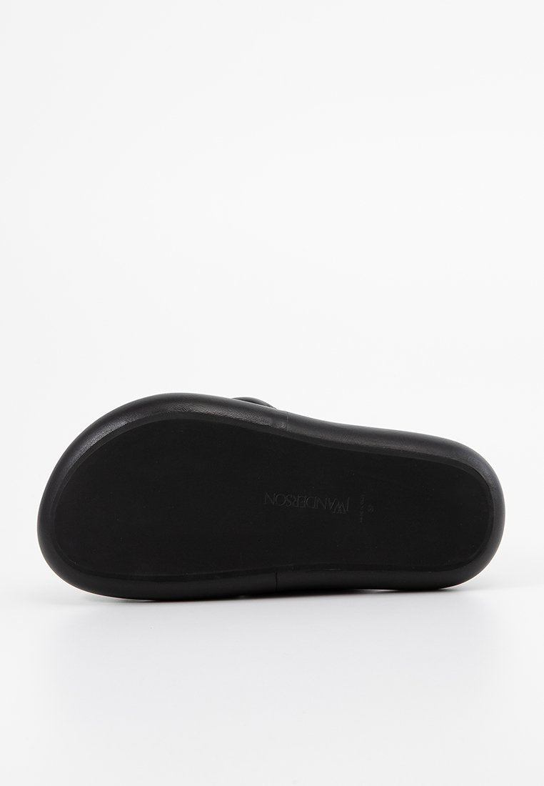 J.W. Anderson BUMPER
