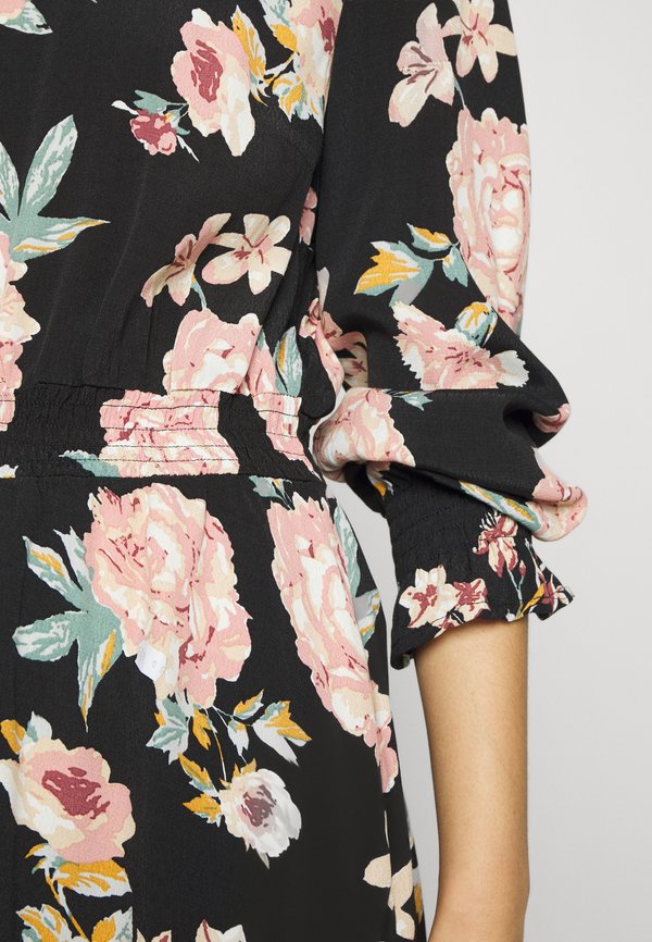 ONLY Petite ONLMARY SMOCK DRESS