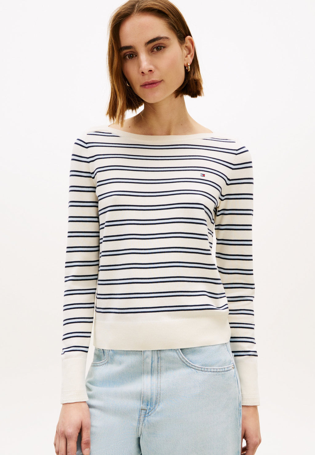 GOLD-TONE BUTTON JERSEY BOAT NECK JUMPER Media 3