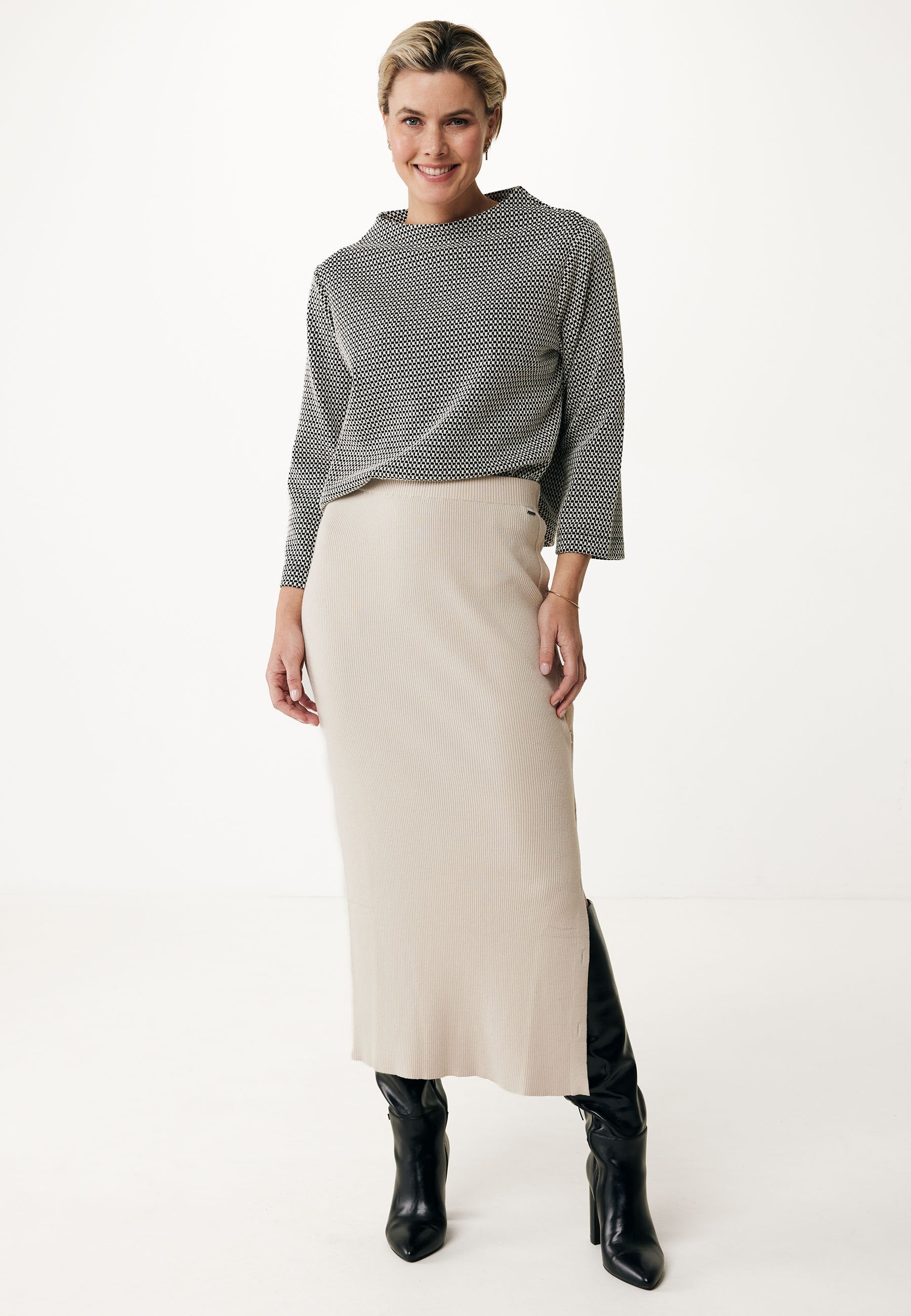 Mexx WITH BUTTONS AND SLIT