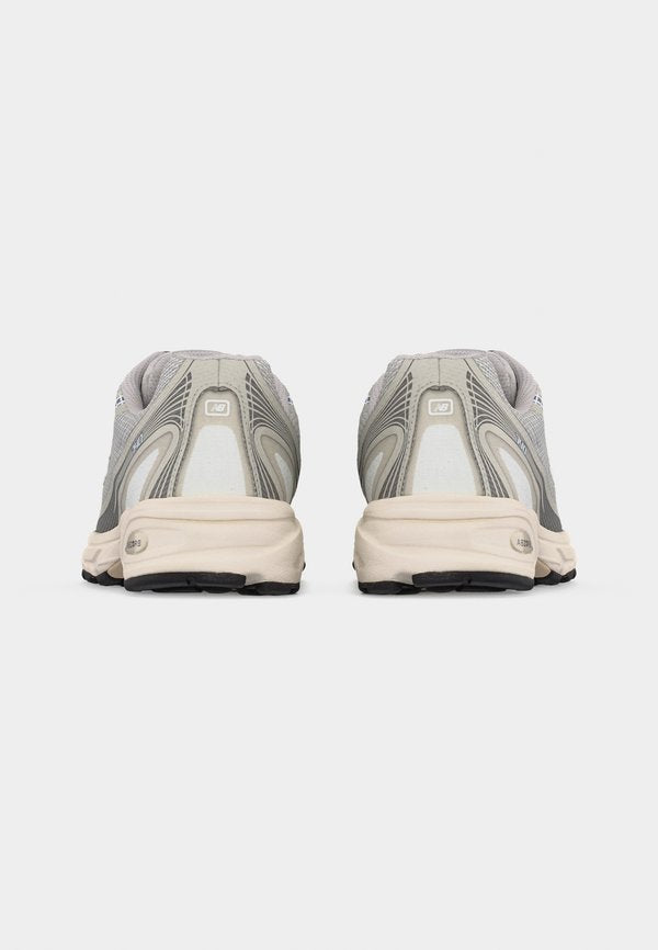 New Balance U740N UNISEX