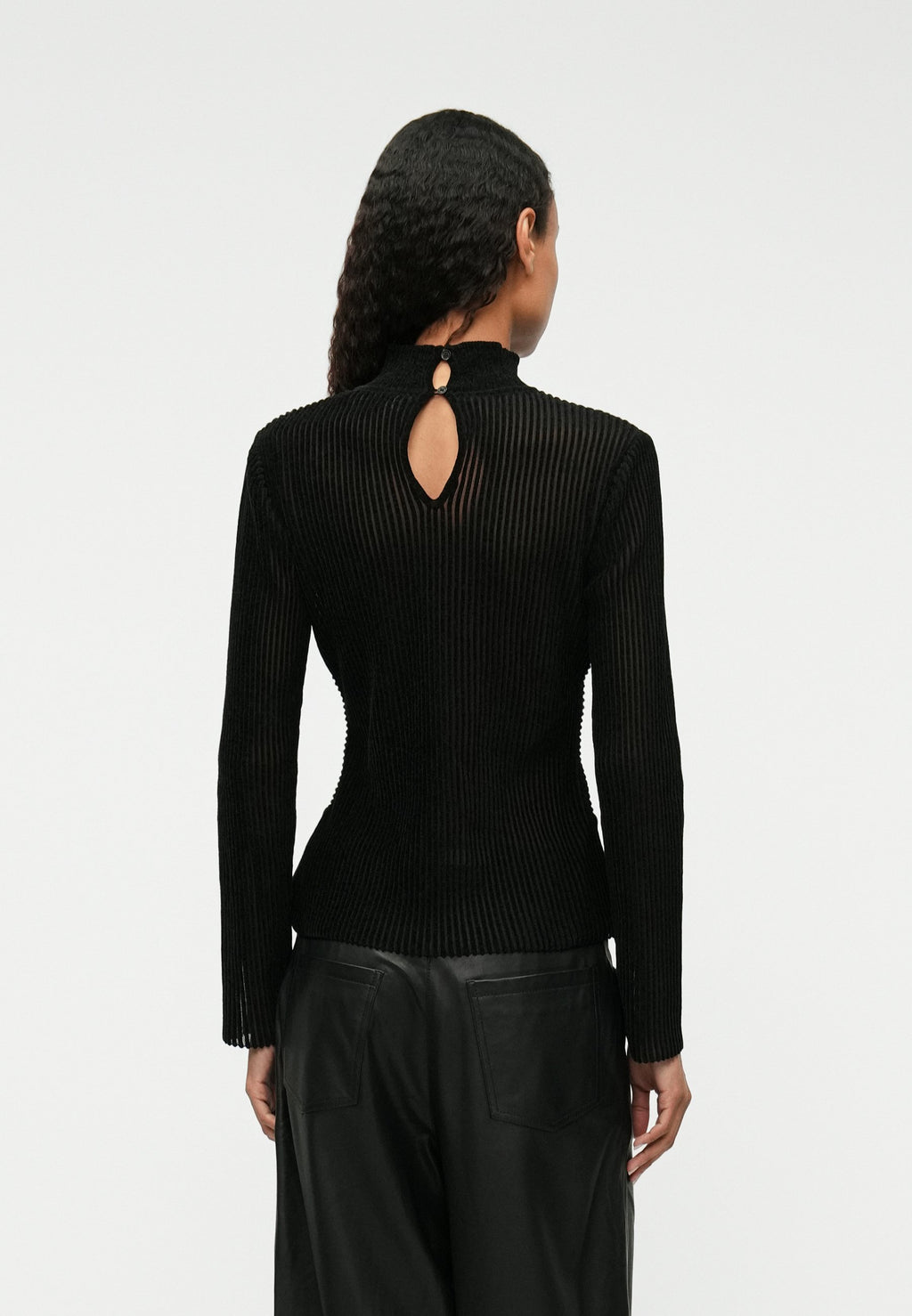 ELEGANT FLOCK MOCK NECK Media 4