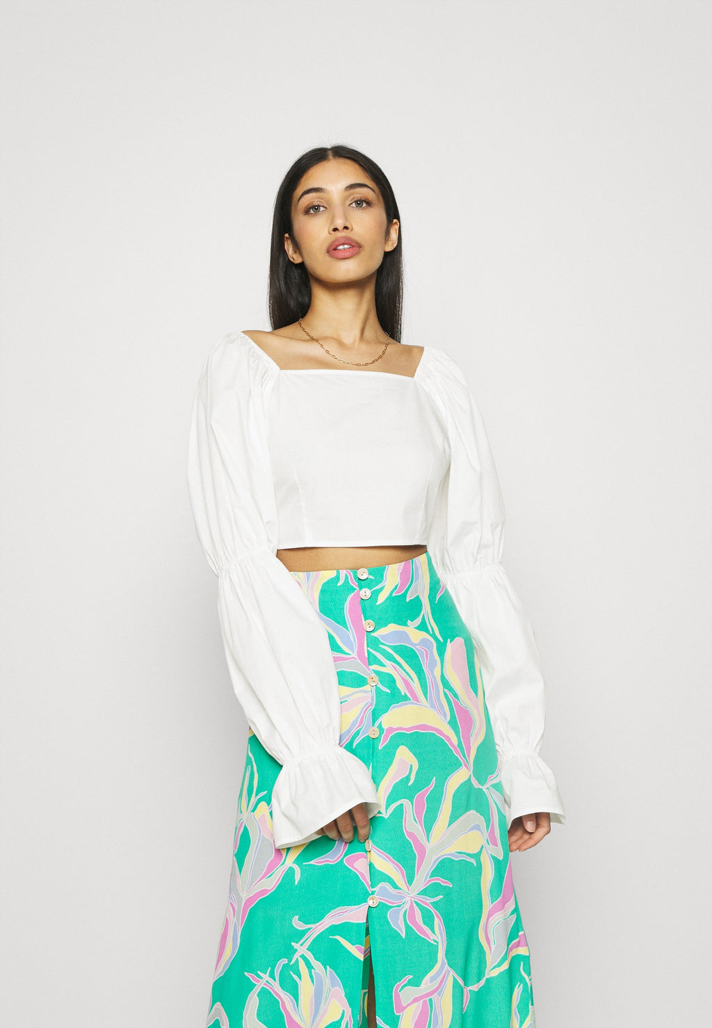 NA-KD CROPPED BLOUSE