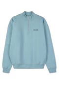 Helles blaues Longsleeve-Sweatshirt mit halbem Reißverschluss-Kragen und schwarzem "PEGADOR"-Logo auf der Brust, gerippte Bündchen und Saum.