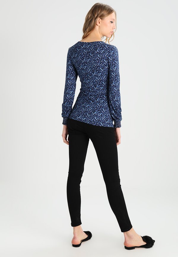 Esprit Maternity