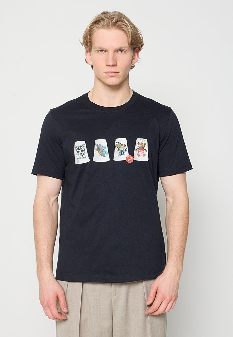 Schwarzes T-Shirt aus Baumwolle mit vier grafischen Drucken stilisierter Tiere und Muster auf der Brust, mit rundem Ausschnitt und kurzen Ärmeln.