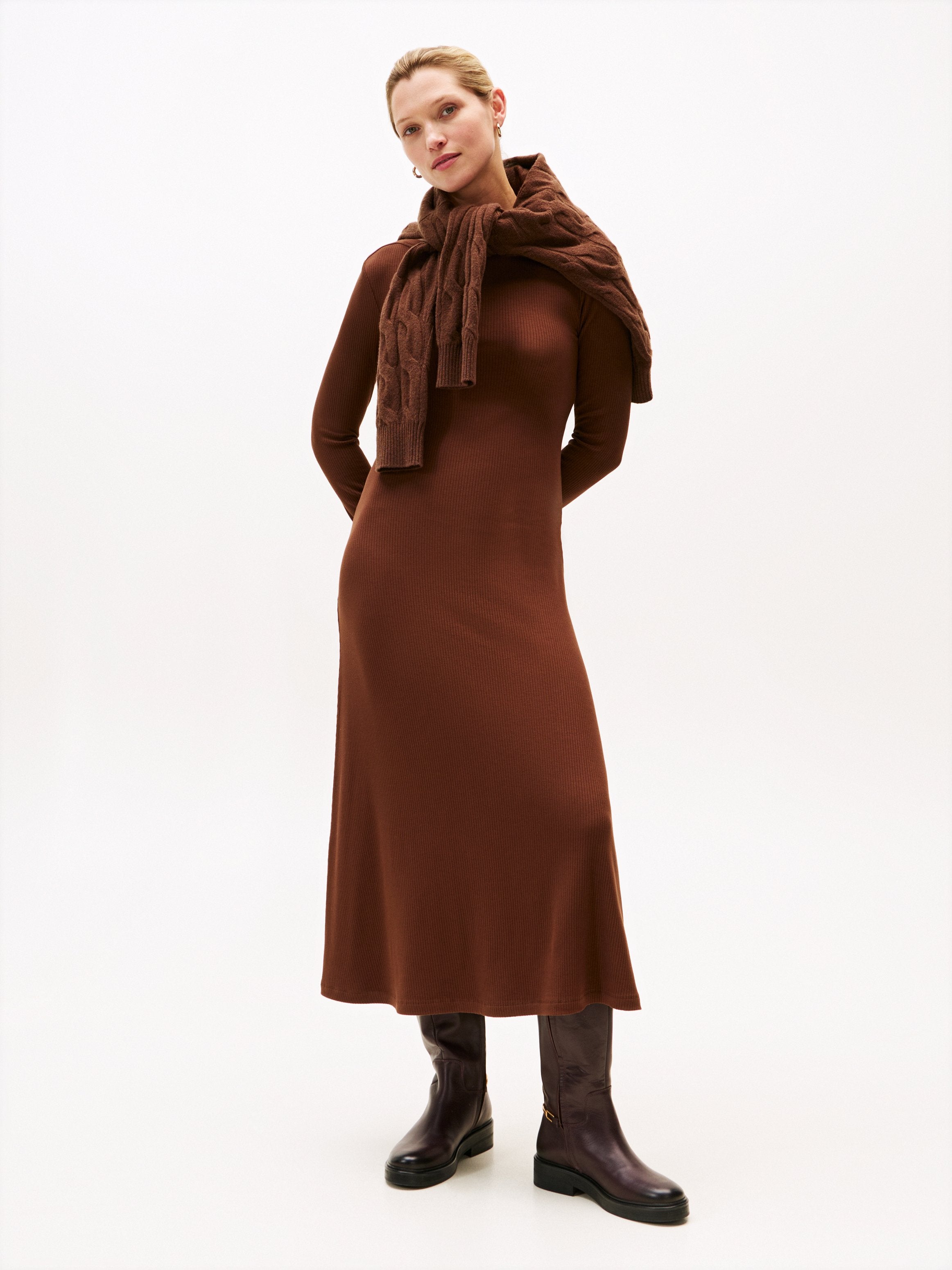 FLARE MIDI DRESS  Media 2
