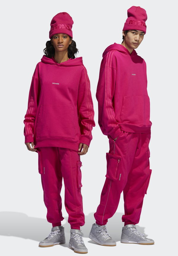 adidas Originals IVY PARK CARGO SWEAT PANTS (ALL GENDER)