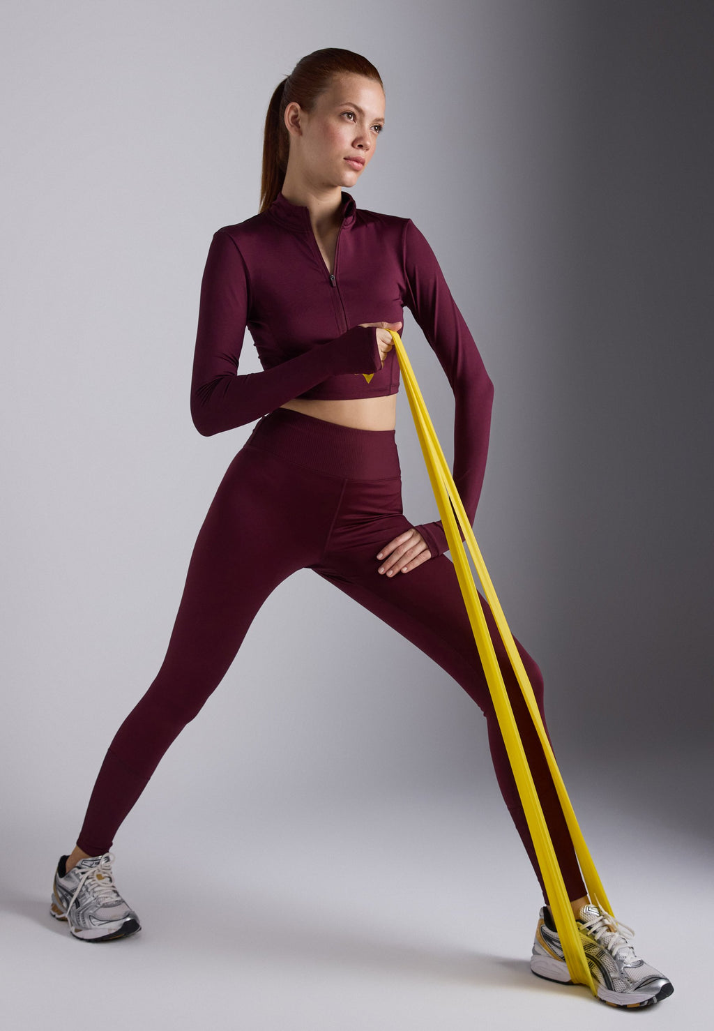 Even&Odd active CROPPED HIGH NECK LONG SLEEVE TOP WITH 1/2 ZIP &THUMB HOLES