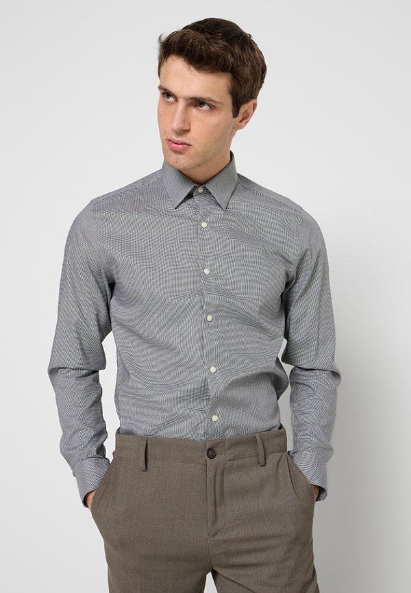 Calvin Klein SLIM FIT