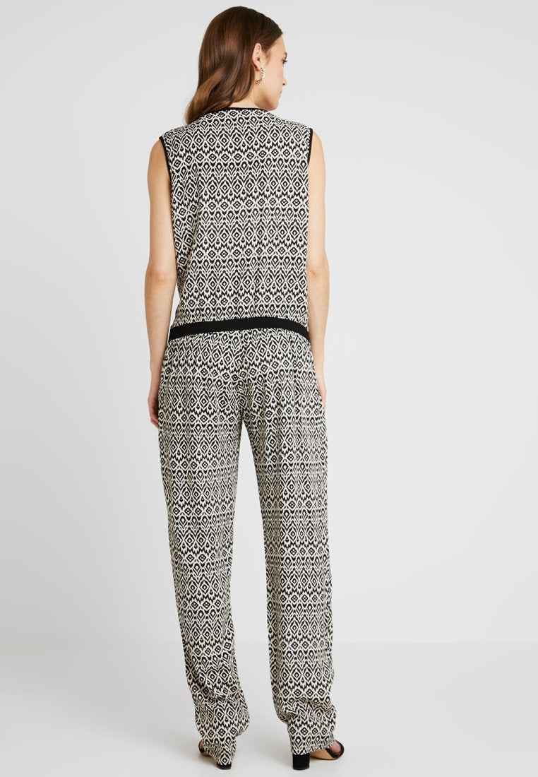 ohma! PRINTED LONG NURSING OVERALL