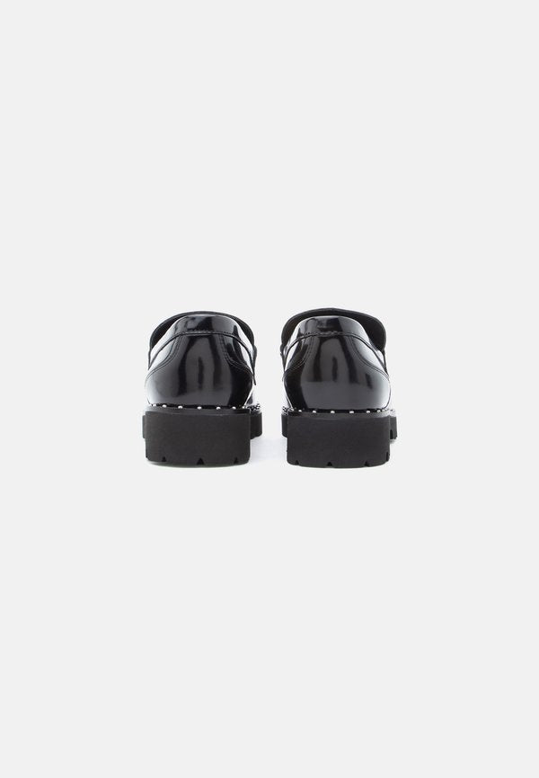 KARL LAGERFELD LOWELL CHARM LOAFER