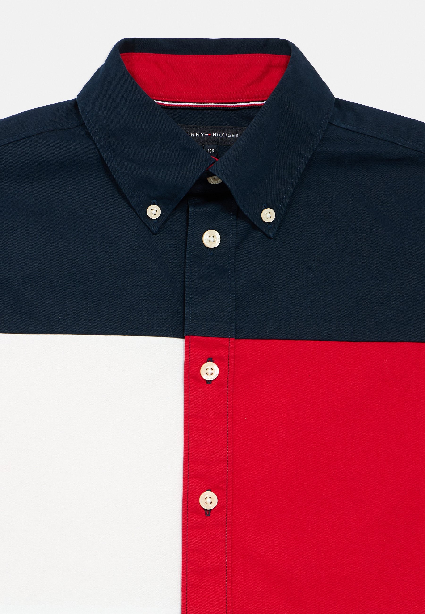HERITAGE REGULAR FIT COLOUR-BLOCKED BACK FLAG SHIRT Media 3
