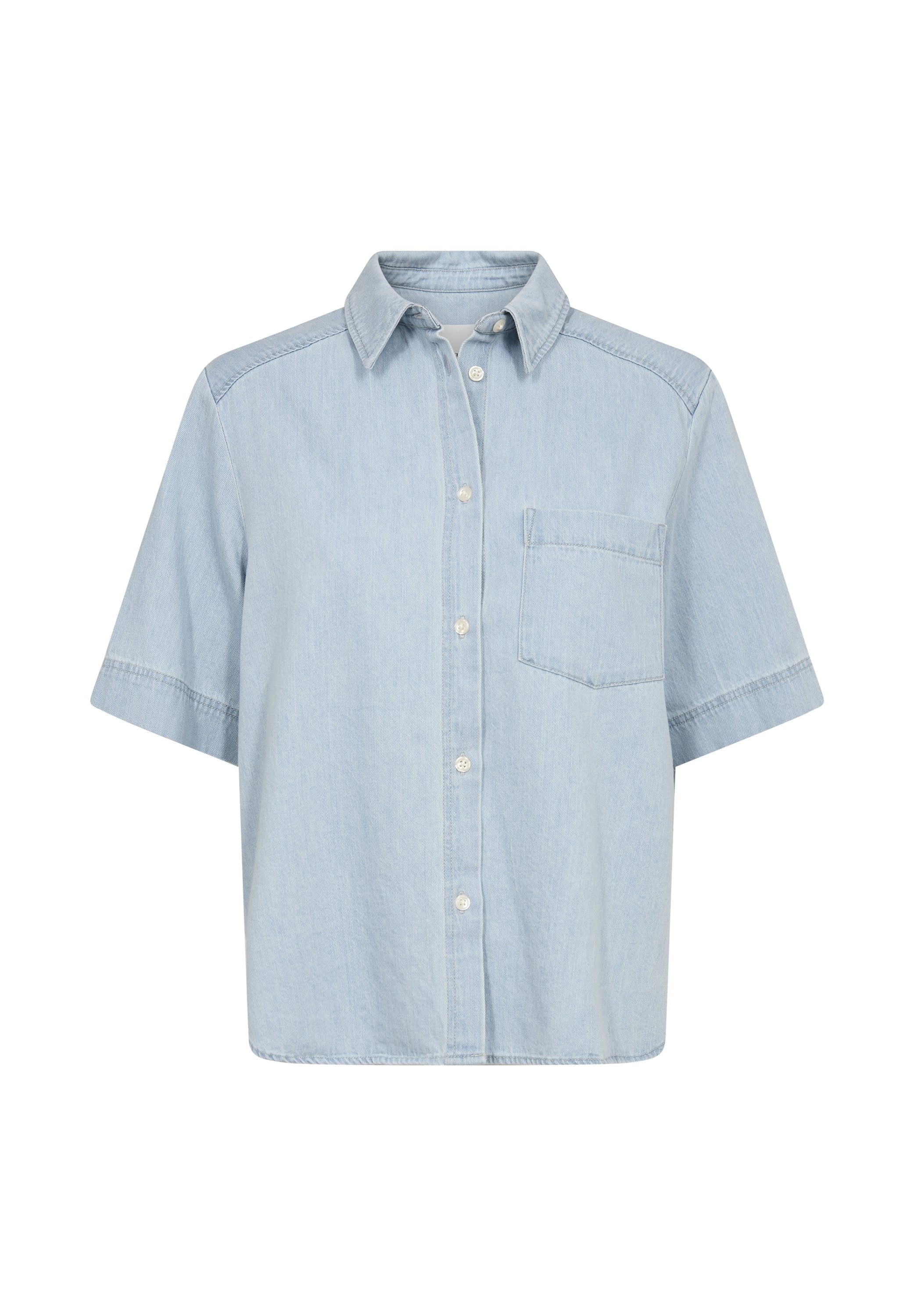 Hellblaues Kurzarmhemd aus Denim-Stoff, mit einem Kragen, einer Brusttasche und Knopfverschluss. Lockerer Schnitt mit geradem Saum.