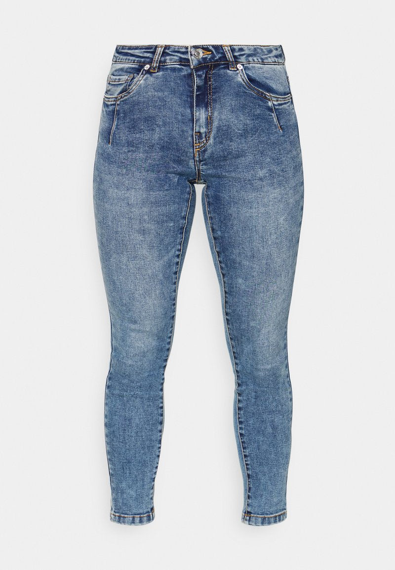 Schmale Jeans aus blauer Denim. Mit fünf Taschen, einem Reißverschluss vorn und kontrastierenden Nähten. Schmal zulaufendes Bein mit einem sauberen Saum.