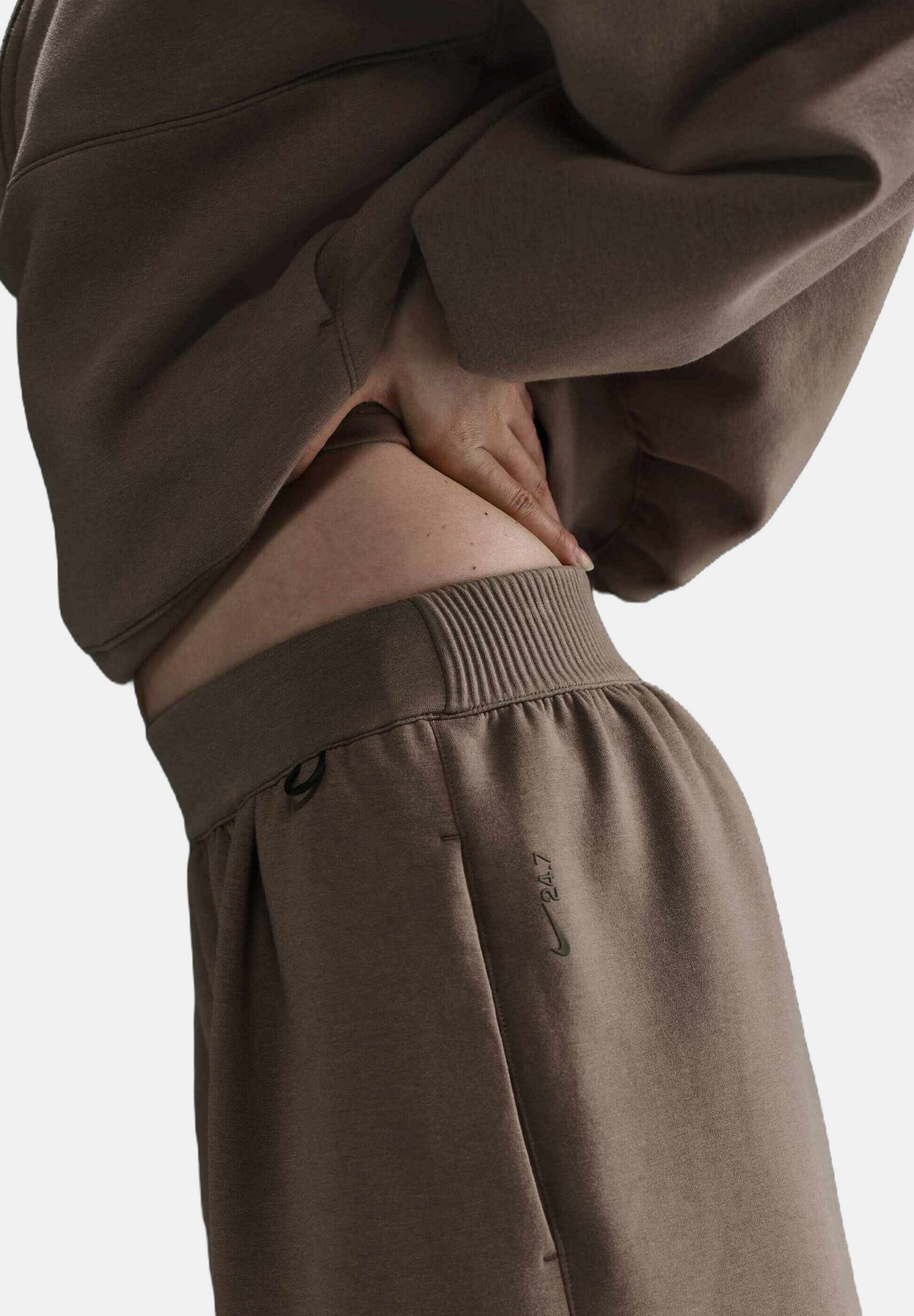 Nike Performance DRI-FIT