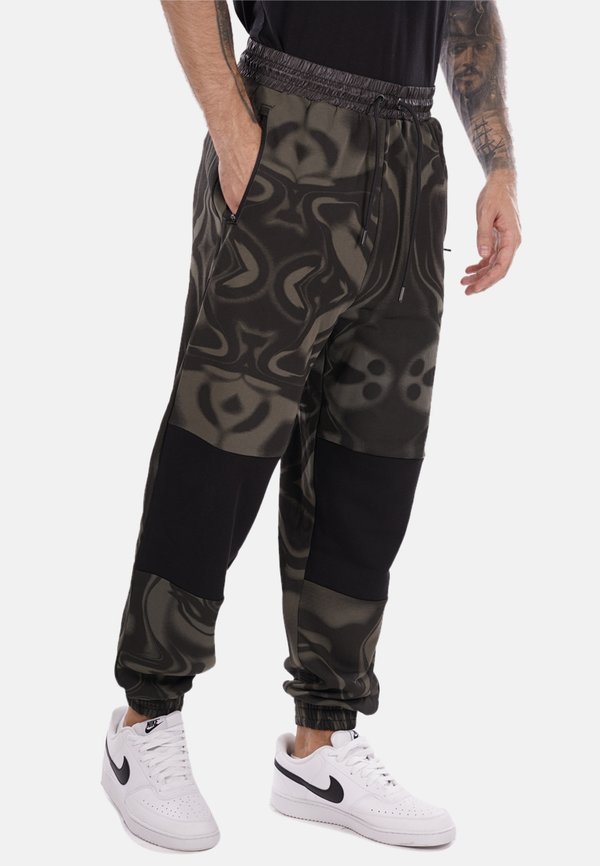 EA7 Emporio Armani