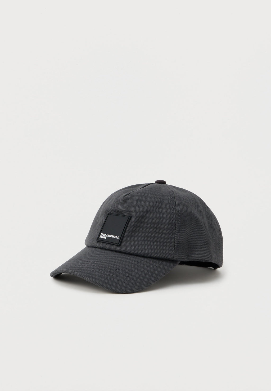 BOX LOGO UNISEX Media 1