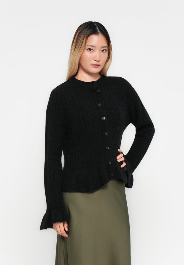 YAS YASNUMA CARDIGAN
