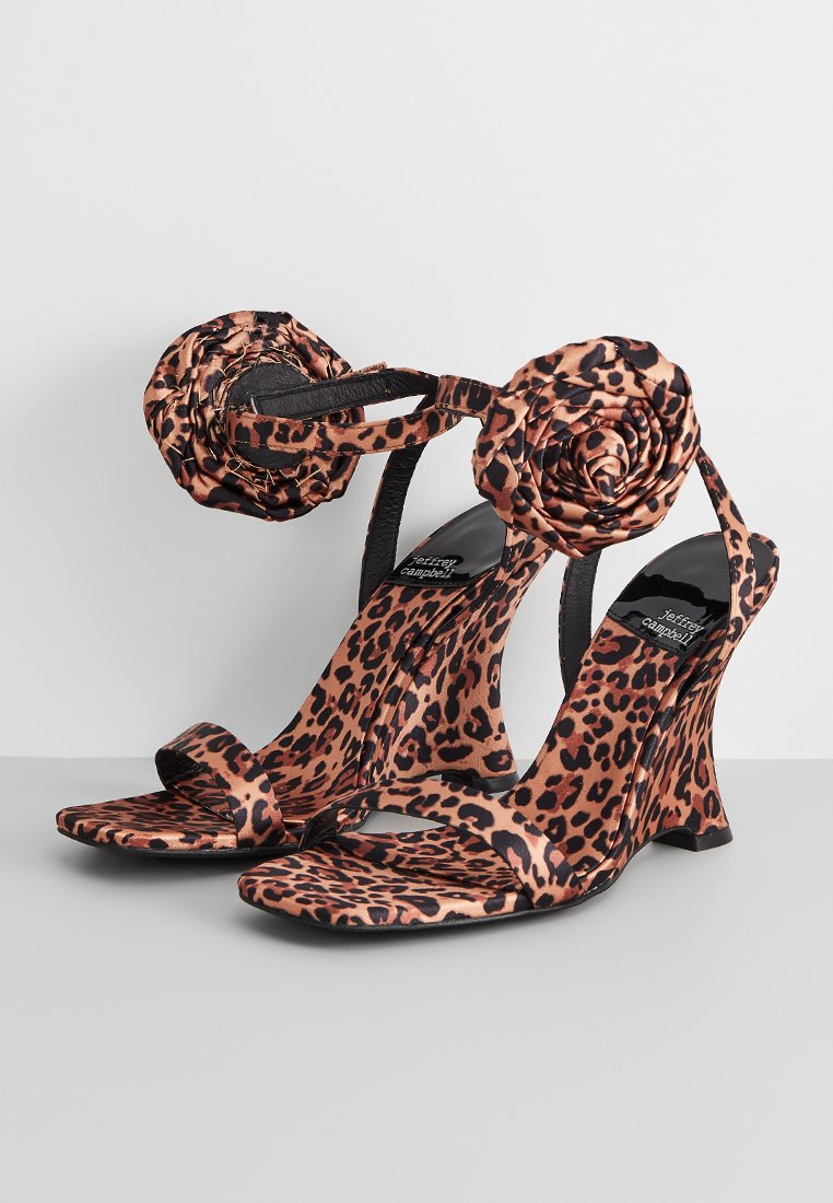 Jeffrey Campbell WILDFLOWER