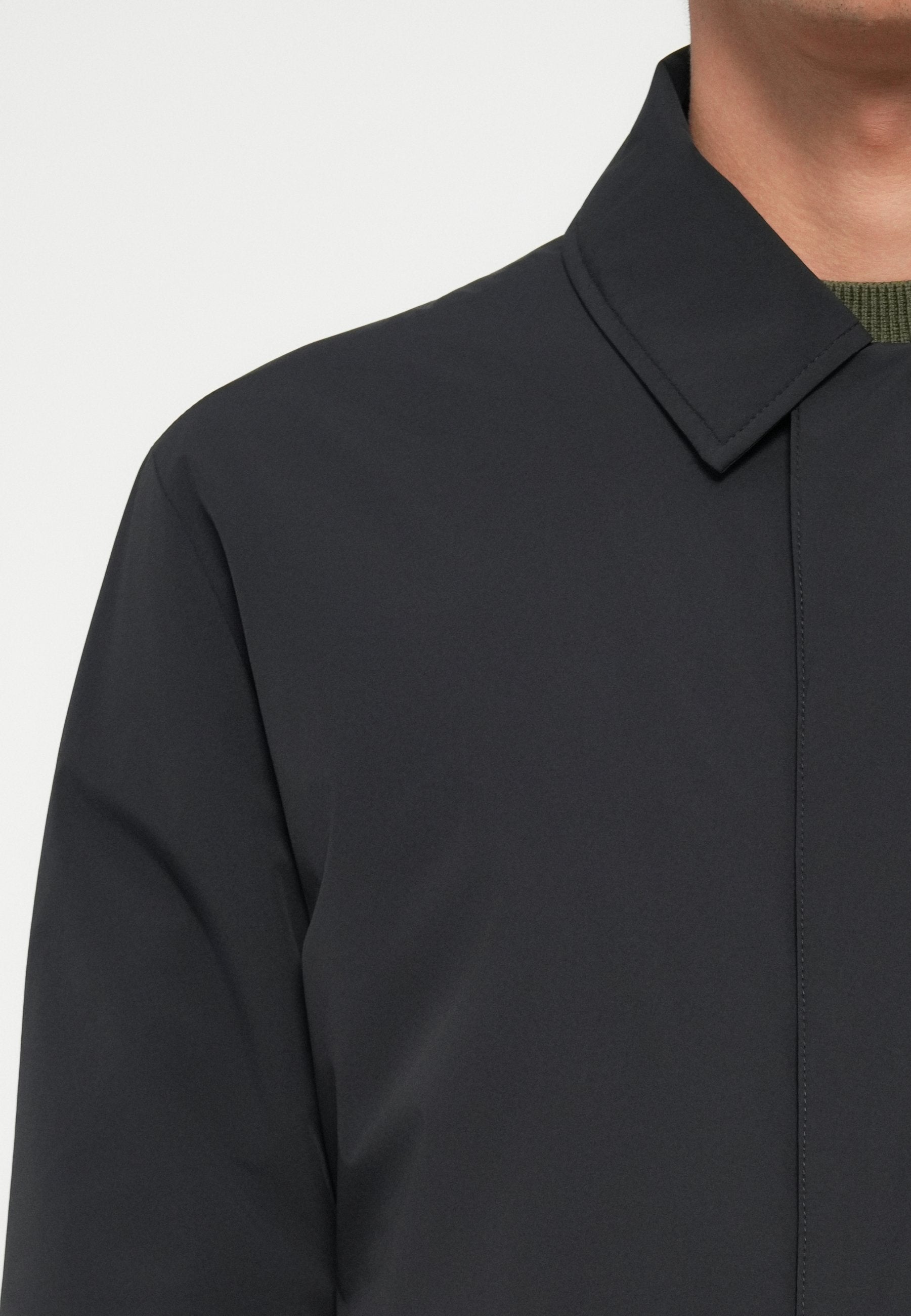 COAT Media 6