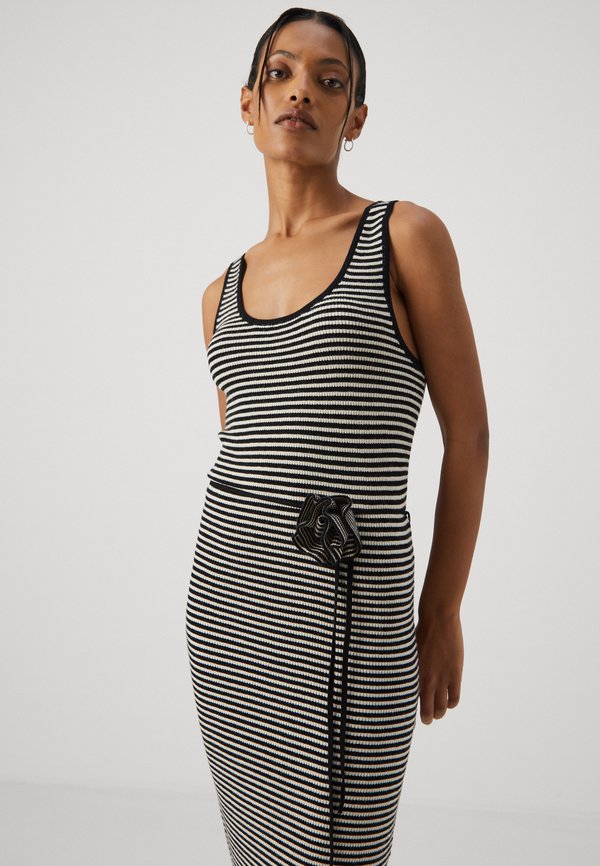Vero Moda Petite VMBLOOM O NECK DRESS