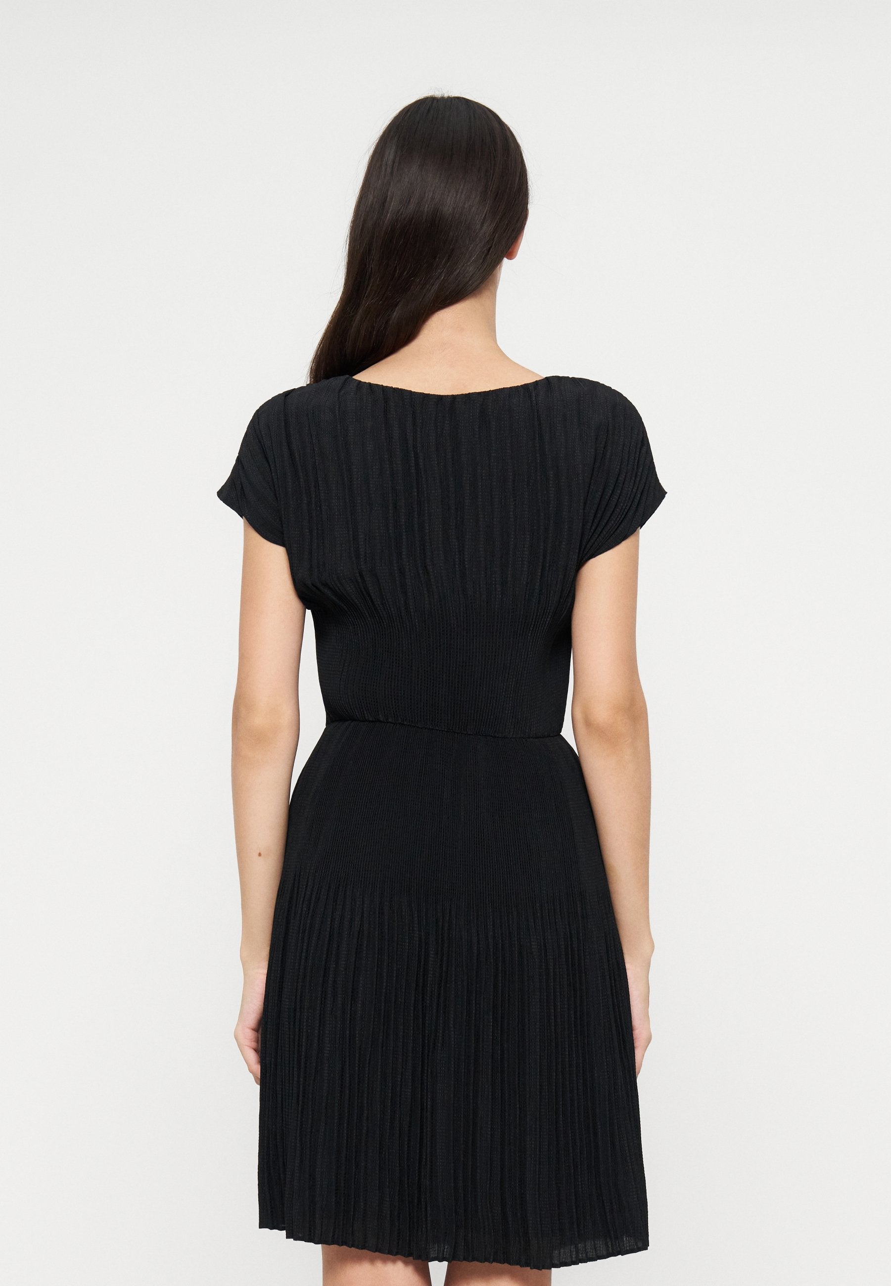 Armani Exchange Freizeitkleid Media 2