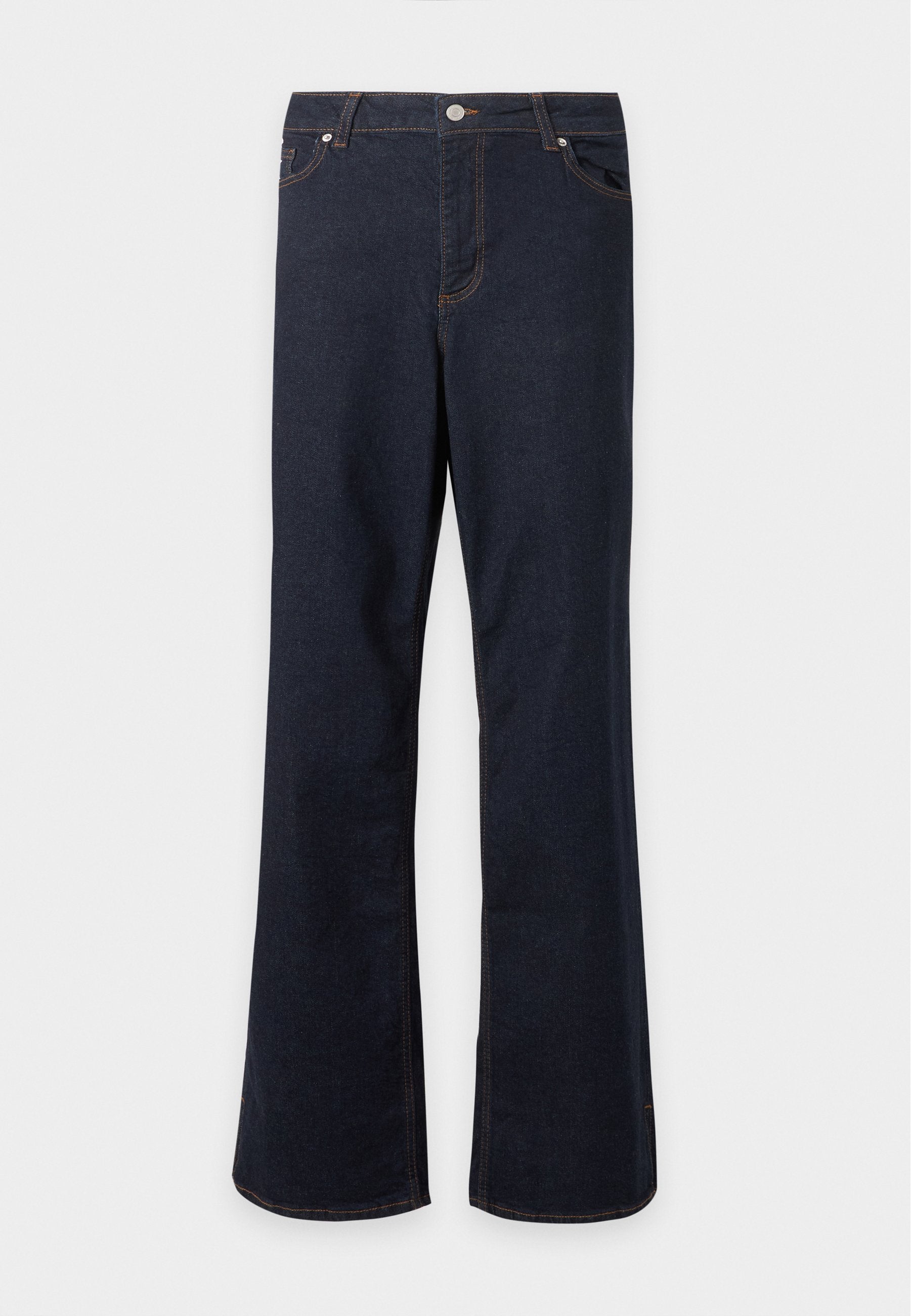 Dunkelblaue Denim-Jeans mit geradem Bein, vorderem Knopfverschluss und sichtbaren orangen Nähten an Taschen und Nähten.