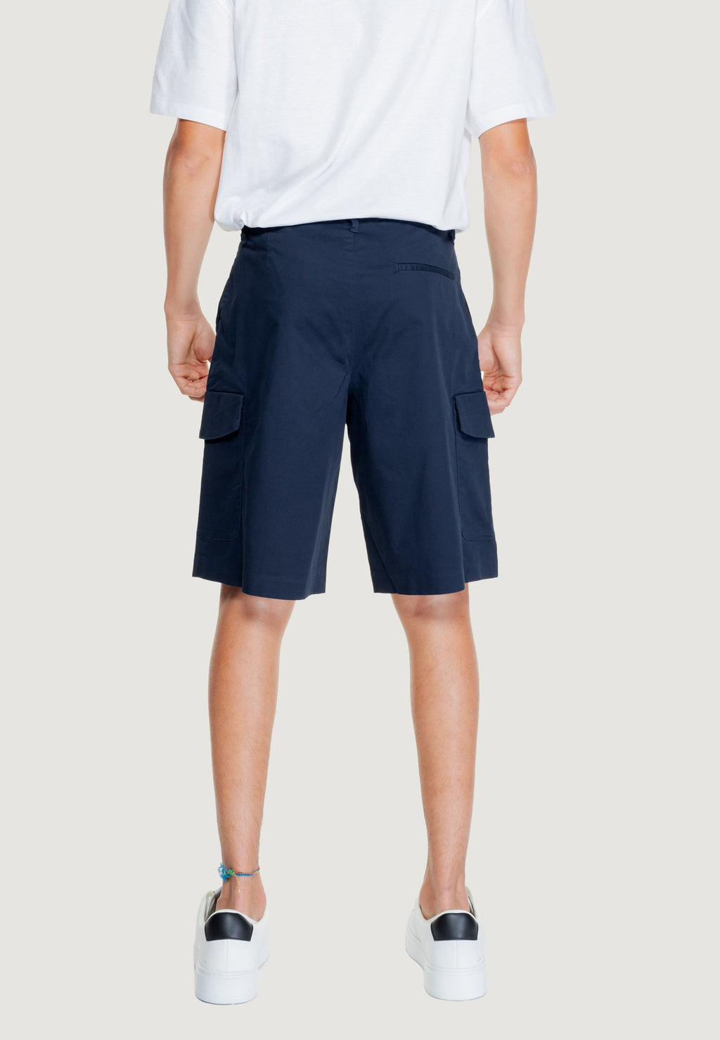 Armani Exchange Shorts Media 2