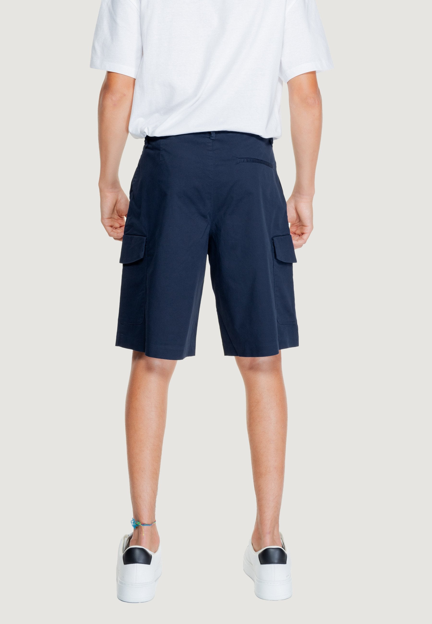 Armani Exchange Shorts Media 2