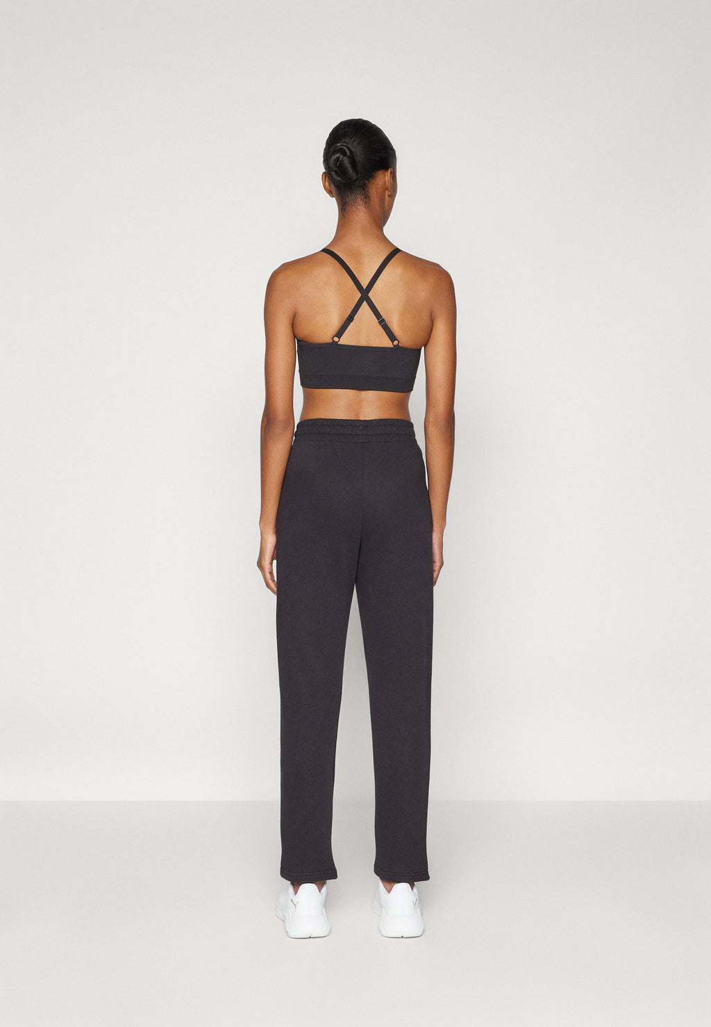 Puma ESS SMALL NO. 1 LOGO TR OP