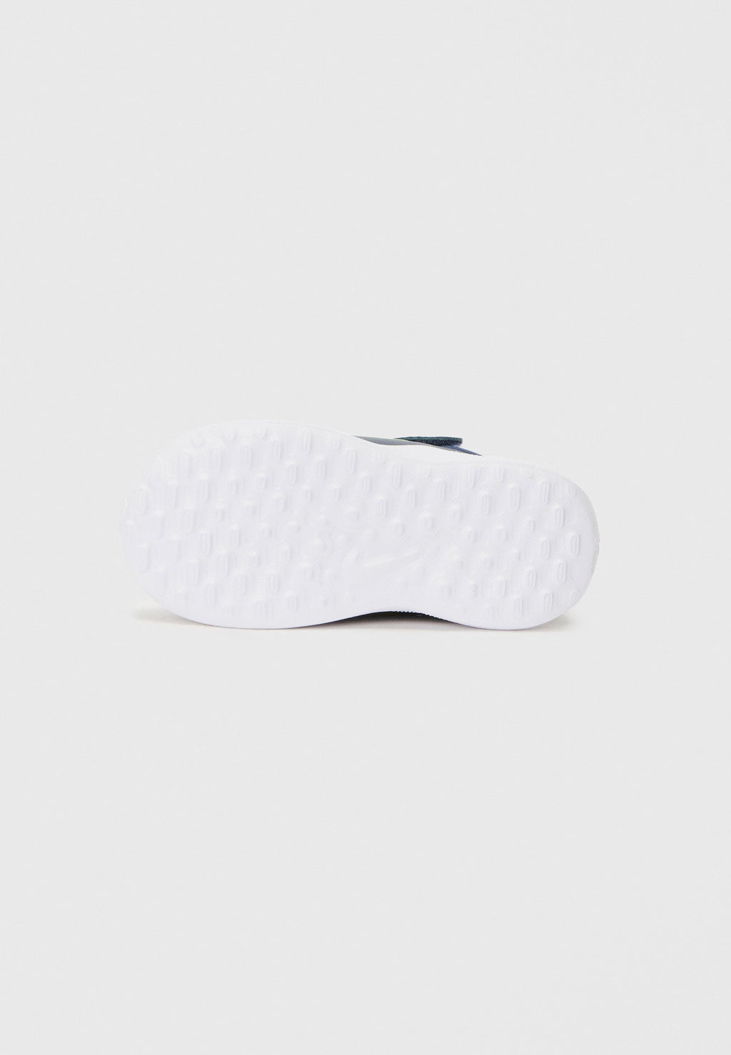 Nike Performance REVOLUTION 7