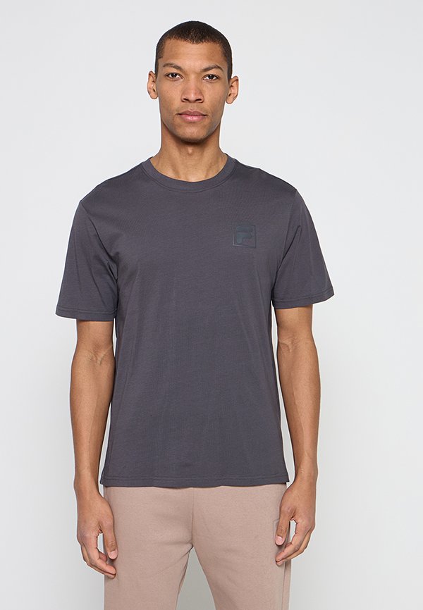 Fila RELAXED FIT