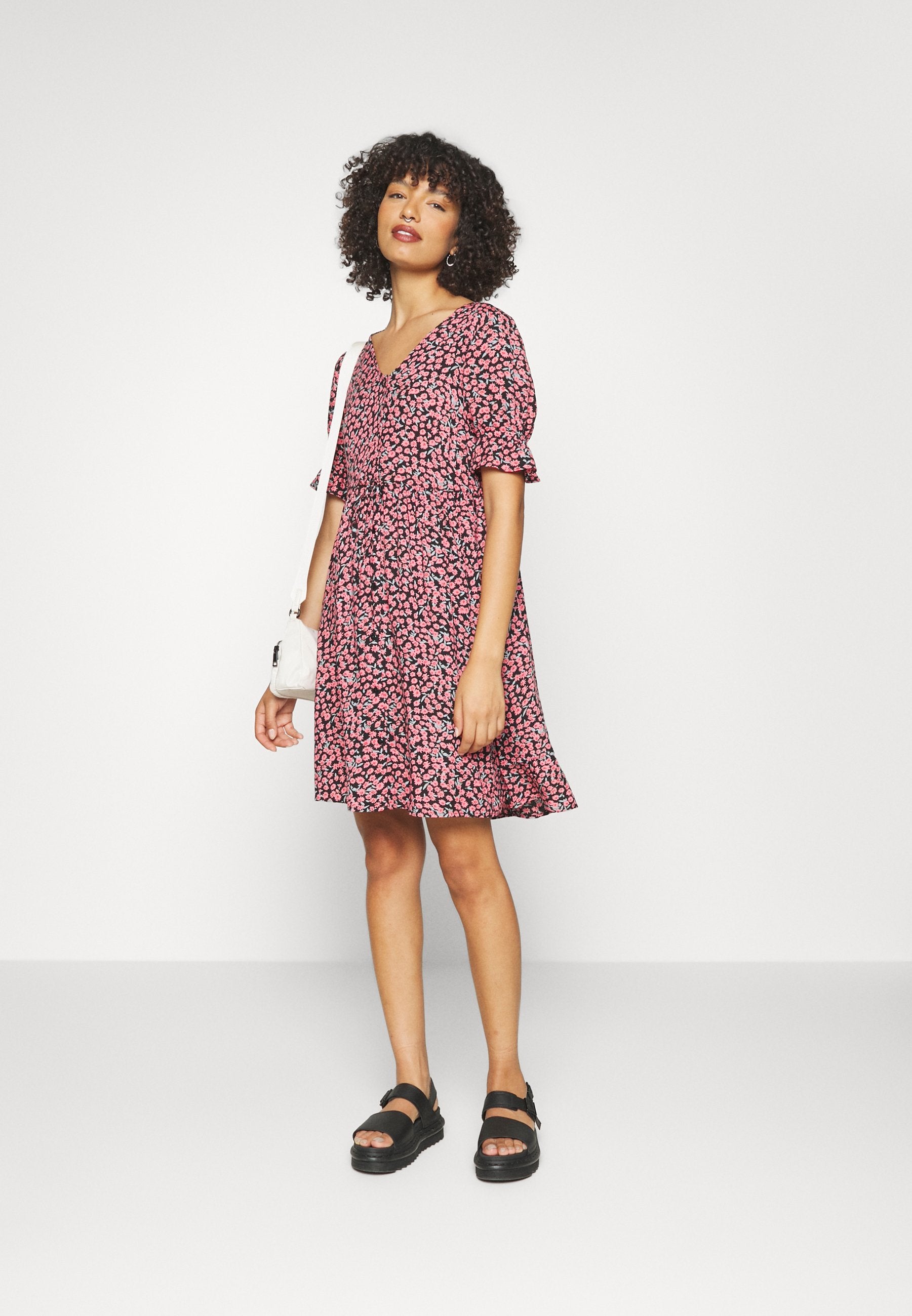 Pieces PCNYA CARLA DRESS