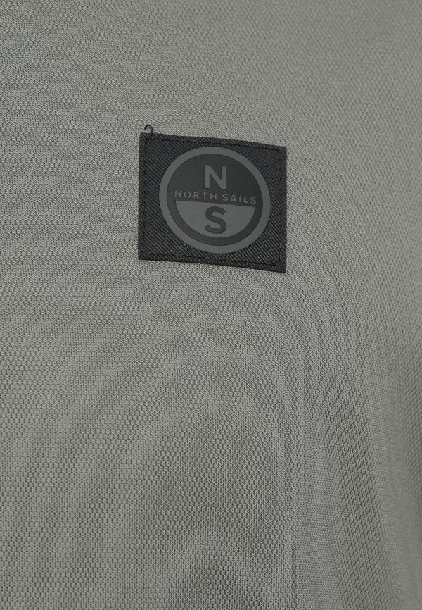 North Sails
