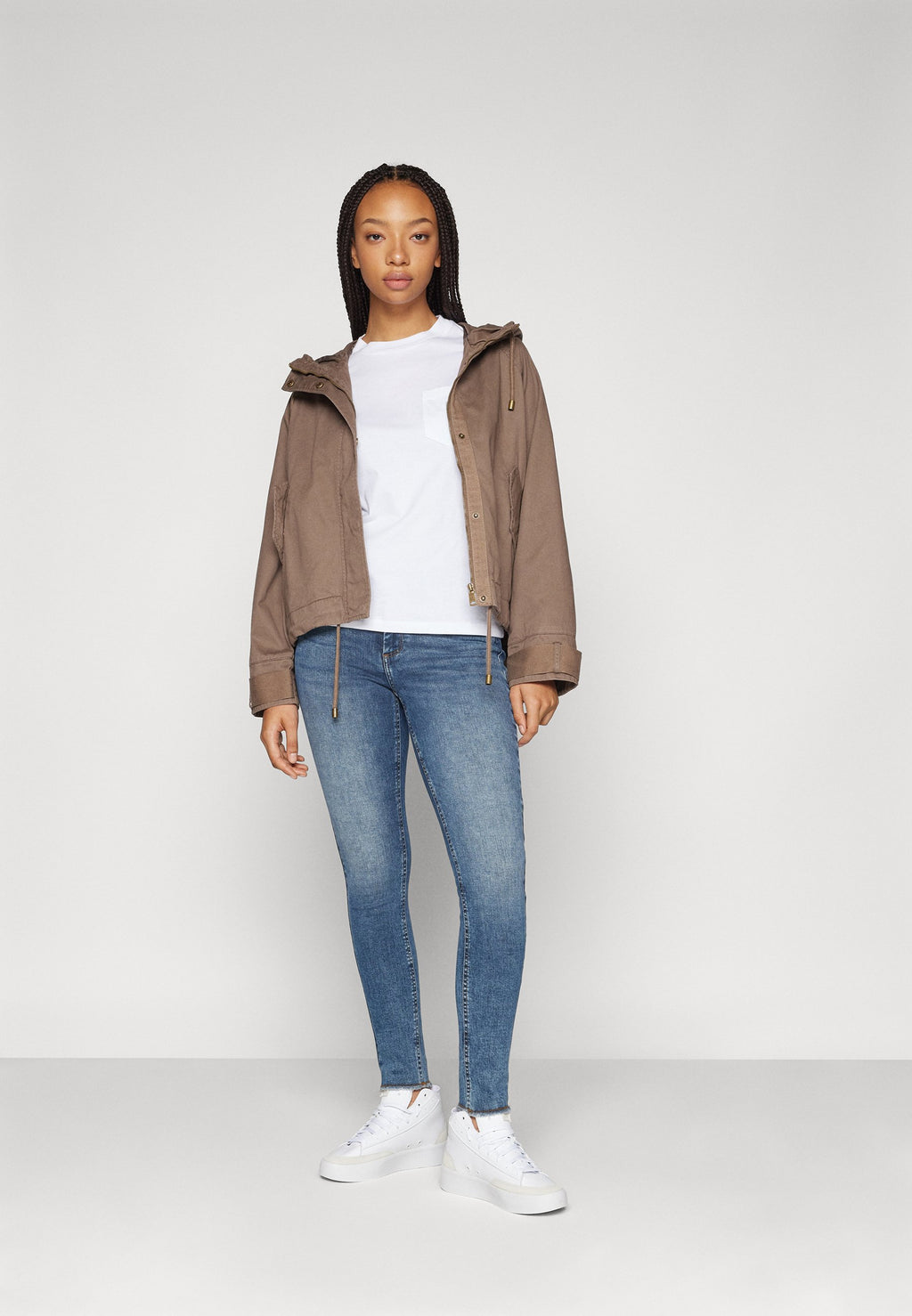 ONLBLUSH MID WAIST  Media 2