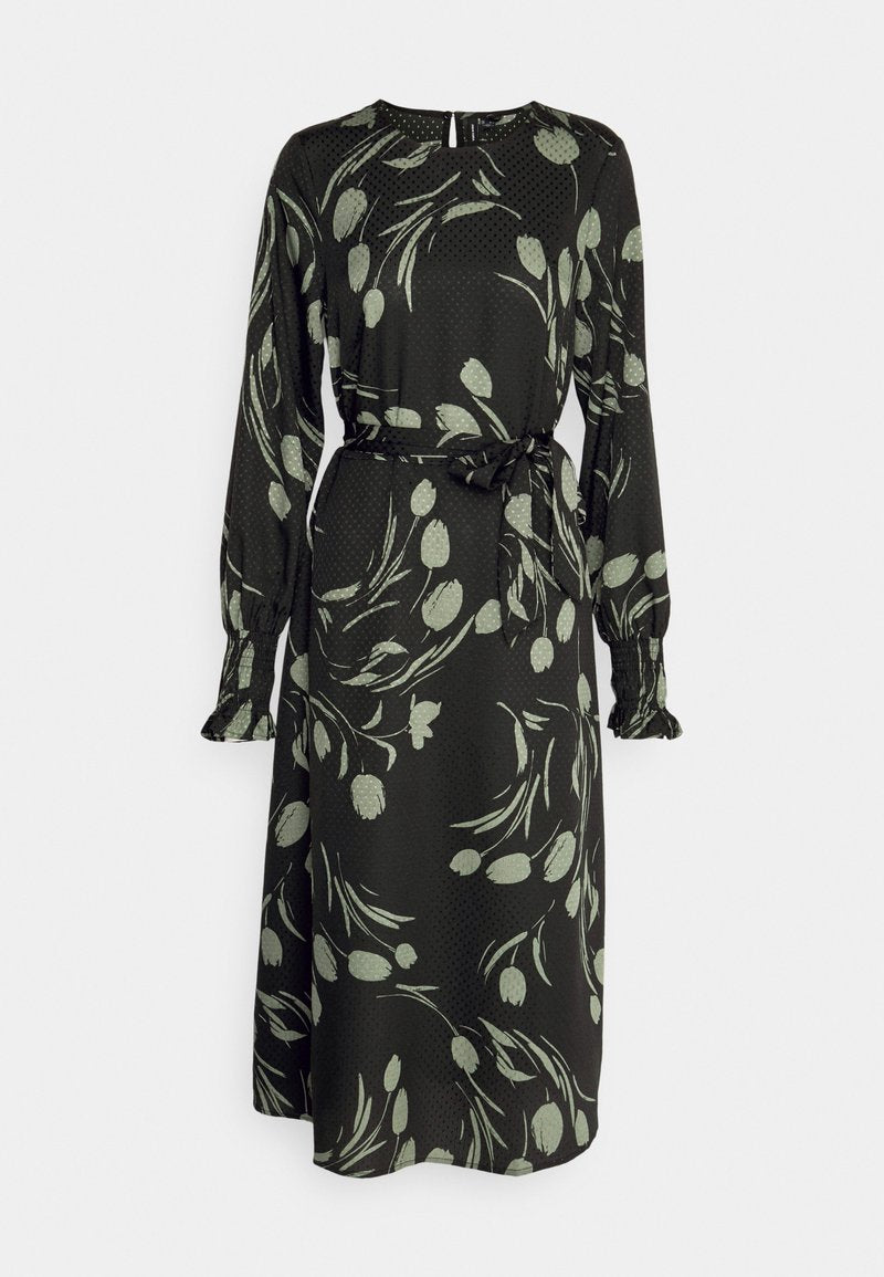 VMMARTA CALF DRESS  - Vero Moda Tall - View 1