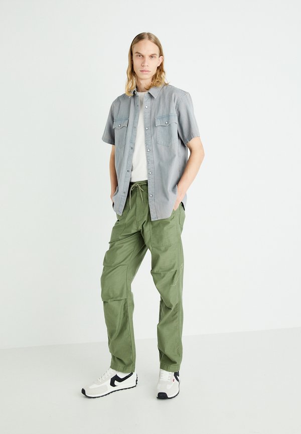 Levi's® LOOSE STRAIGHT SURPLUS
