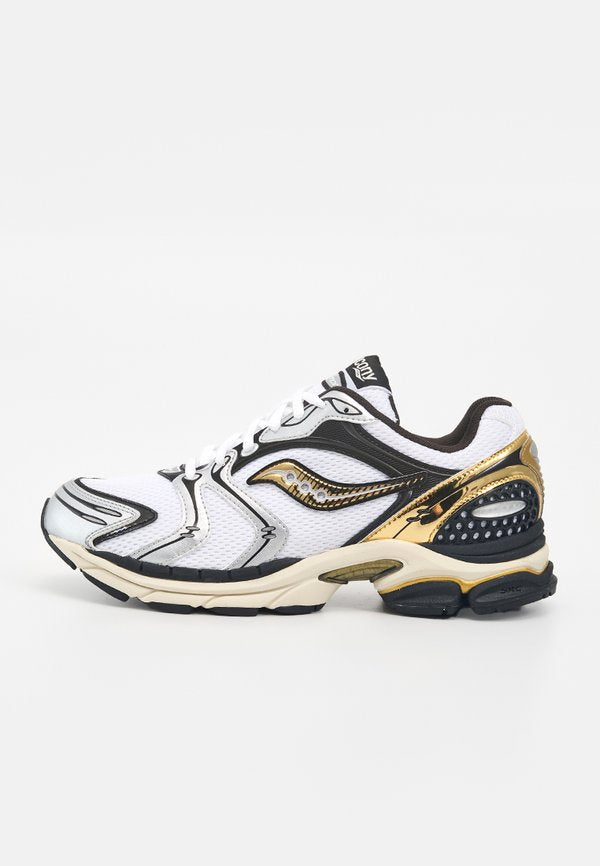 Saucony Originals PROGRID TRIUMPH 4