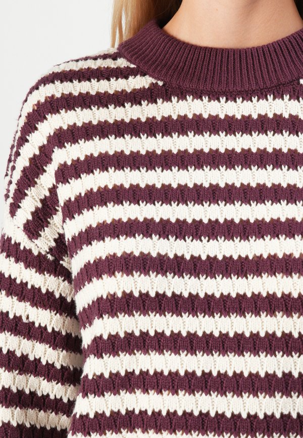 YAS YASPORTA PULLOVER