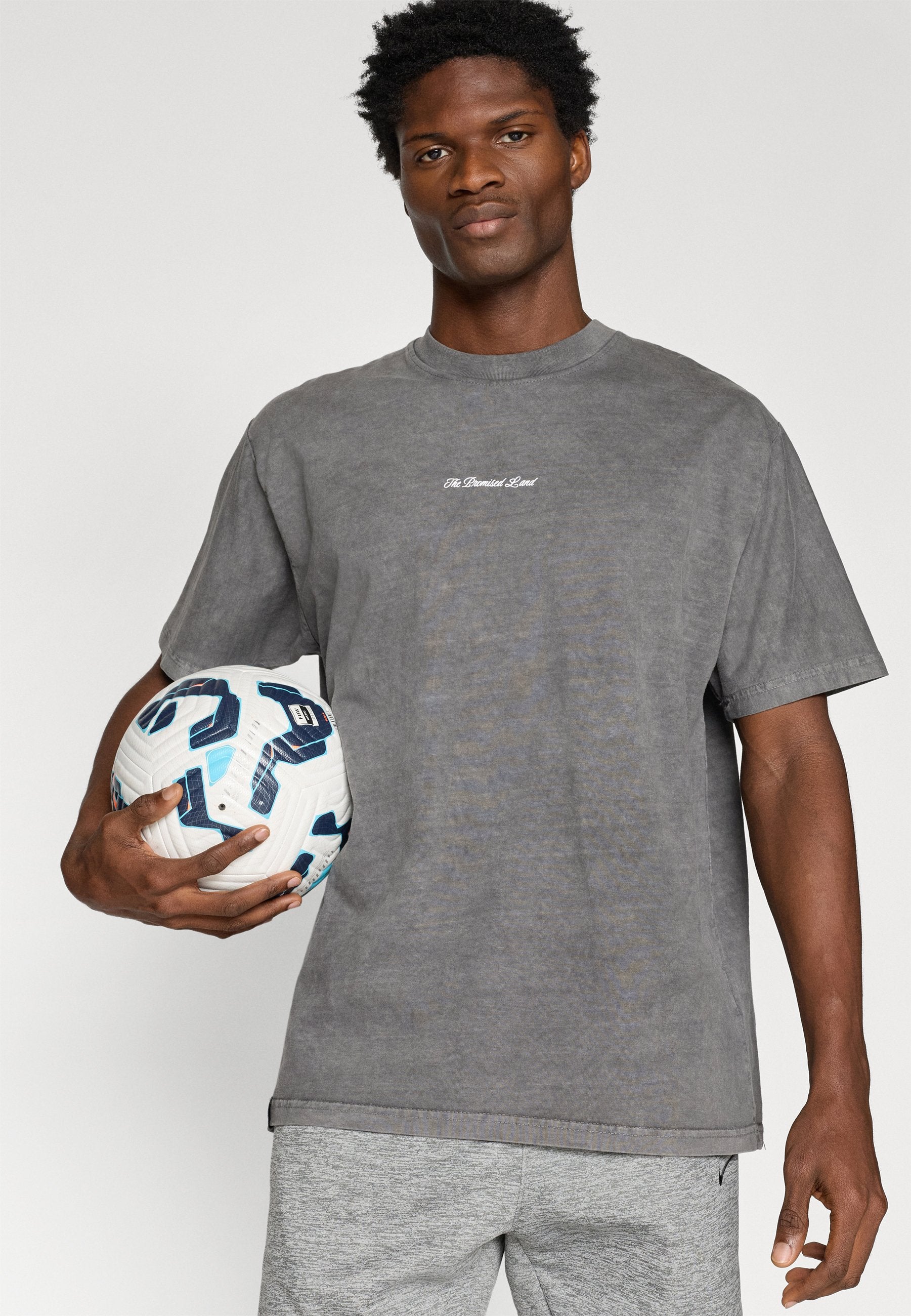 Legacies MANCHESTER CITY TRAVEL TEE