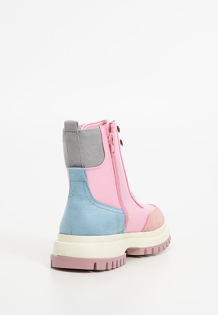 Koi Footwear LIL HYDRA KAWAII