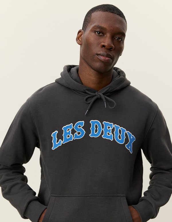 Les Deux BRADY