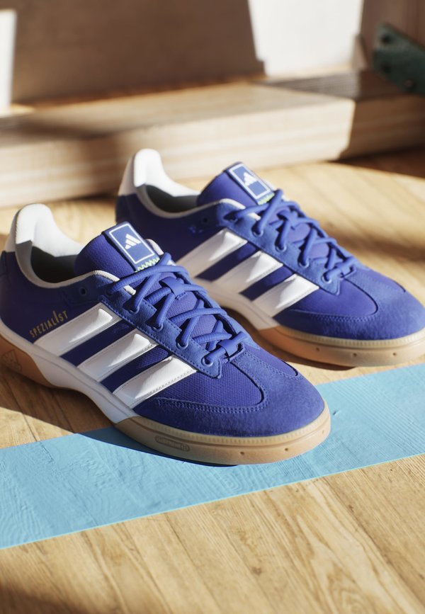 adidas Performance SPEZIALIST
